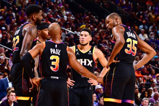 Phoenix Suns Quais Jogadores Ficam E Quem Deve Sair No Mercado