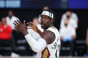 Celtics troca Jrue Holiday