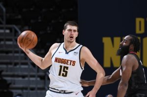 Jokic Nuggets Rockets