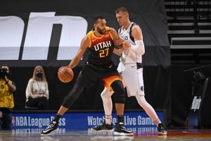 Líder Jazz Mavs