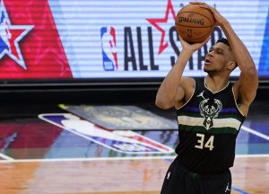 Antetokounmpo Bucks Pelicans