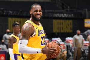 lebron desfalque lakers jogos