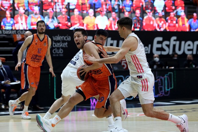 Coluna Baloncesto (20/02/2021)