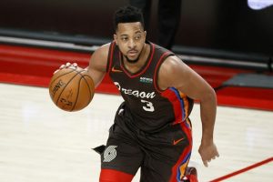 Blazers troca CJ McCollum