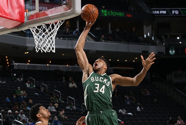 bucks sixers topo Leste