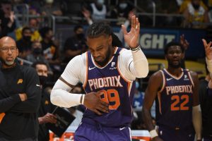 Crowder expulso dançar Lakers