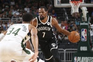 Giannis Antetokounmpo Kevin Durant