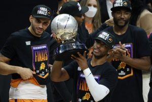 chris paul renova suns