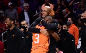 Monty Williams vestiário Bucks