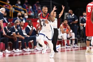Damian Lillard lesão abdômen