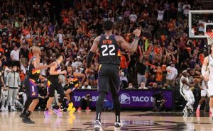 Deandre Ayton recordes