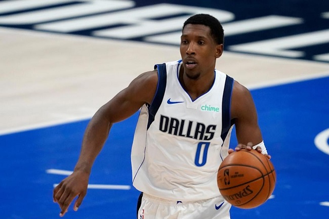 Josh Richardson troca Celtics