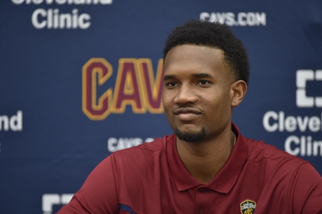 Evan Mobley retorna Cavaliers