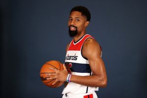 NBA publicidade Spencer Dinwiddie