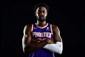 Suns Deandre Ayton extensão