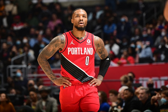 Lillard desfalcará Blazers Nuggets