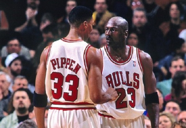 Pippen responde haters Jordan