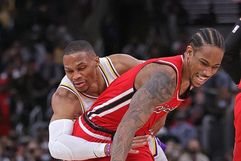 DeRozan volta Lakers Bulls