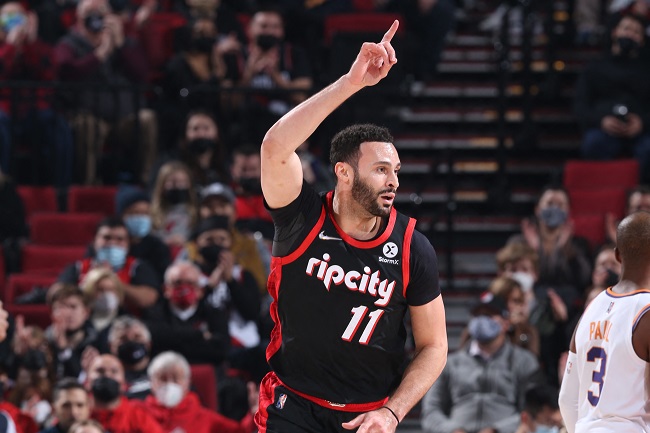 nance interesse troca blazers