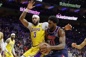 Embiid 76ers Lakers