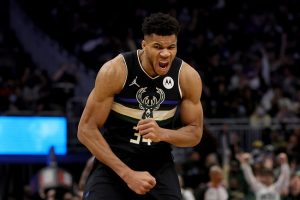 Giannis Antetokounmpo altura salário