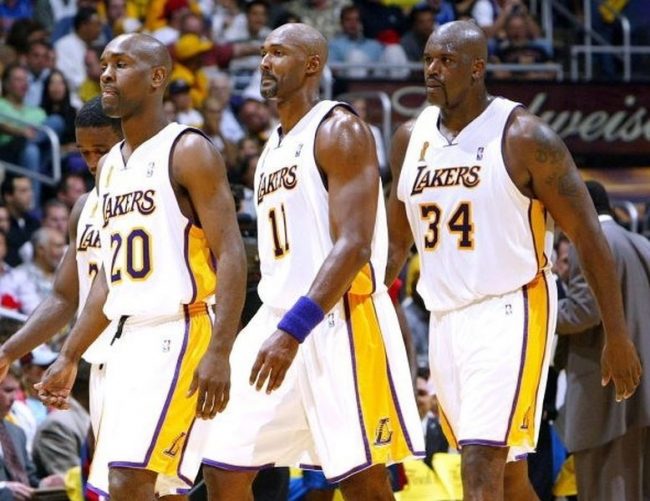 Lakers fizeram verão passado