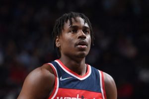 Suns Aaron Holiday
