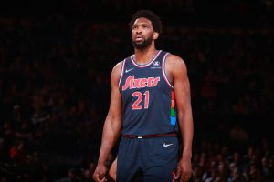 Joel Embiid altura salário