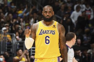 lebron história lakers warriors