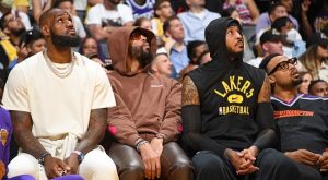 carmelo eliminação lakers desculpas