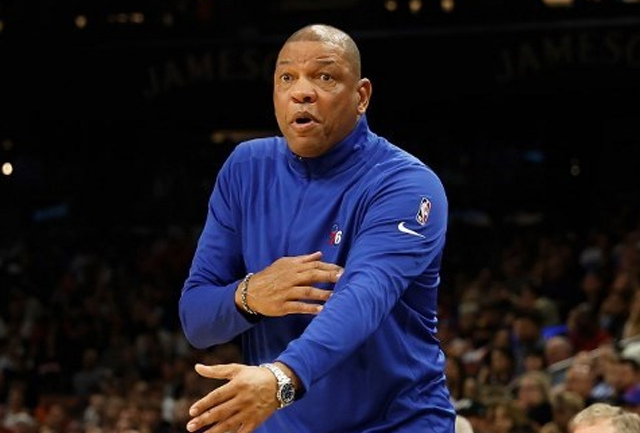 Doc Rivers Sixers jogadores