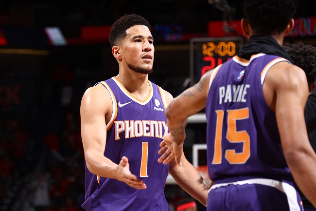 suns multado devin booker