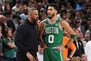 tatum jogo ruim Bucks