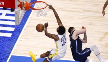 wiggins enterrada impressionante doncic