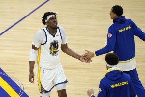 Kevon Looney Shaquille O'Neal