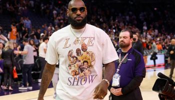 LeBron James arenas números