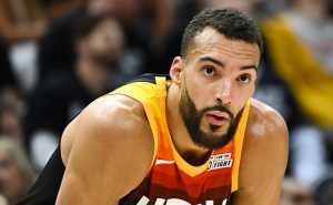 gobert bate-boca ofensas