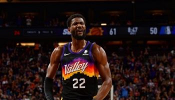 opções trocas Deandre Ayton