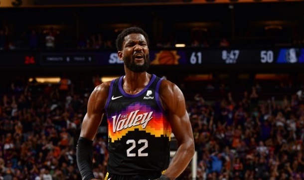 opções trocas Deandre Ayton