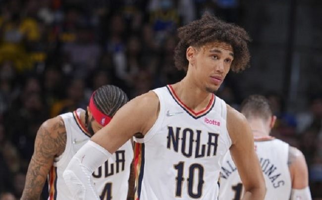 jaxson hayes pelicans condenado