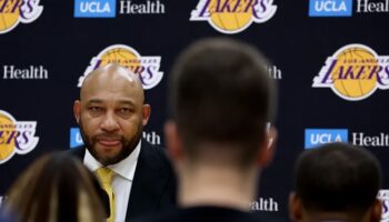 woj opções trocas lakers