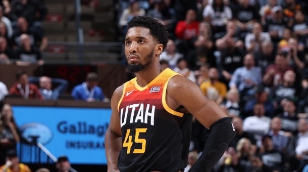 donovan mitchell troca jazz