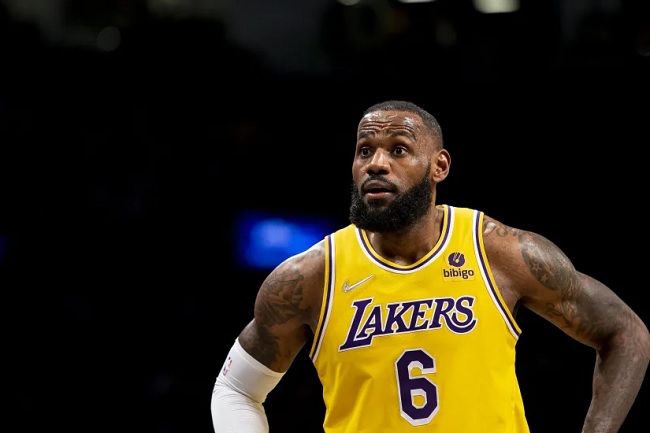 lebron james nets troca