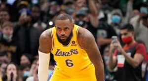 LeBron James Celtics racistas