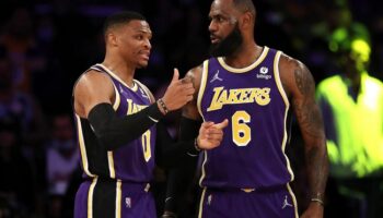 lebron westbrook lakers troca
