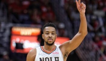 CJ McCollum extensão Pelicans