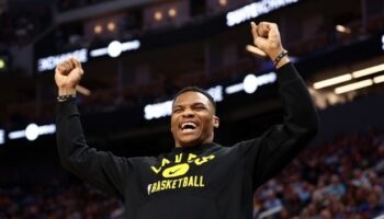 Lakers trocar Russell Westbrook