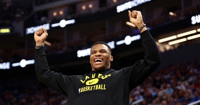 Lakers trocar Russell Westbrook