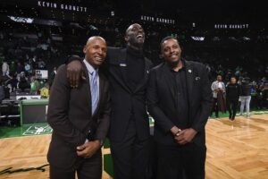 kevin garnett voltar aposentadoria