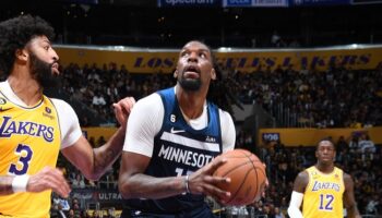 titulares Lakers Timberwolves invicto